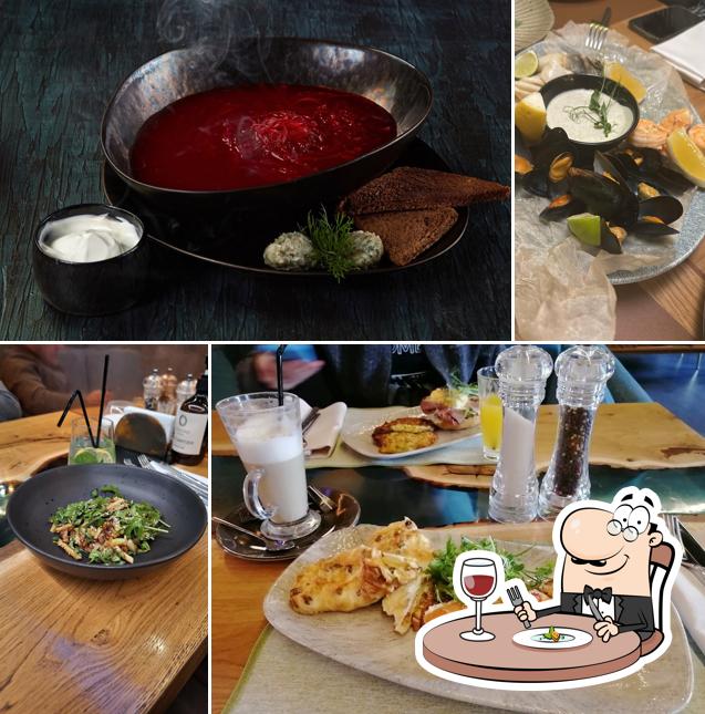 Еда в "Ресторане Seasons"