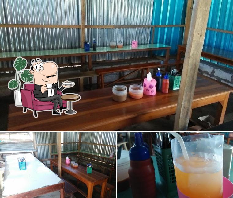 Warung Salome UTAMA km. 10