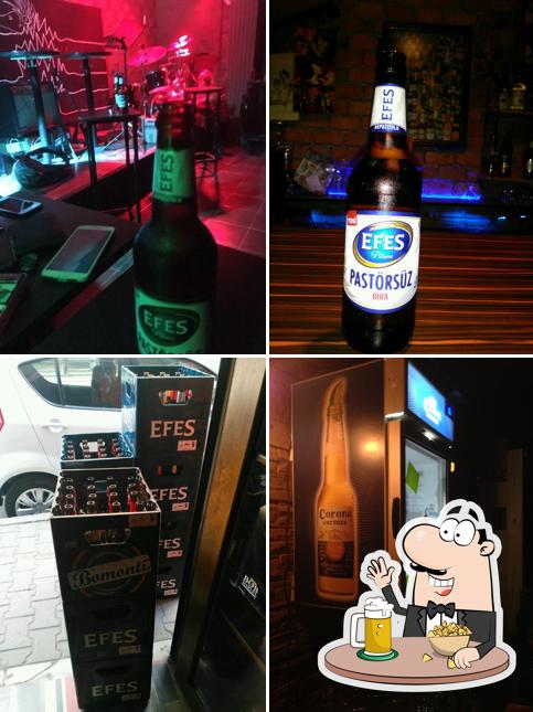 Kirpi Cafe & Bar