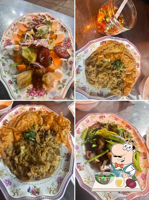 ร้าน ข้าวต้มโต้รุ่งเจ้นุช เฮียนึก