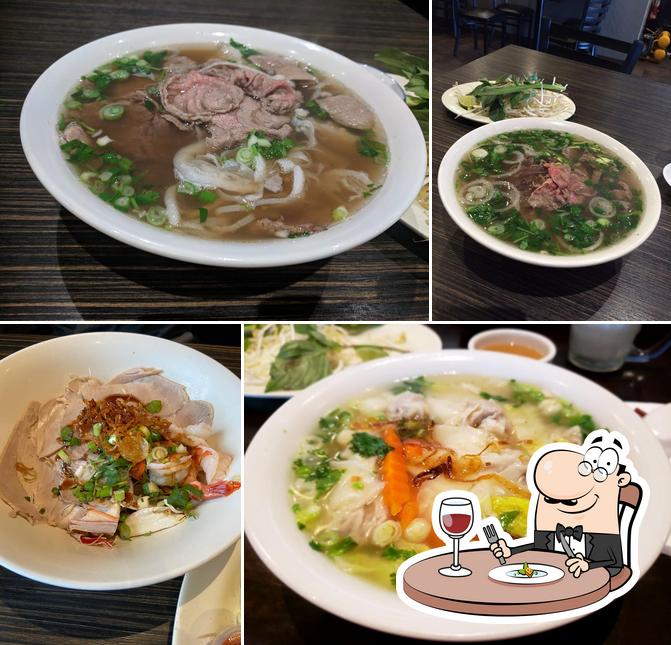 Pho Tau Bay