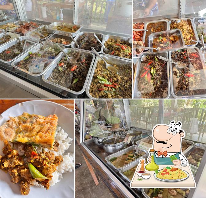 ร้านข้าวแกงปักต์ใต้ แสนตุ้ง