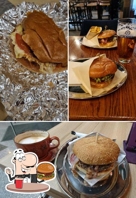 В "Бургерологии" вы можете попробовать гамбургеры