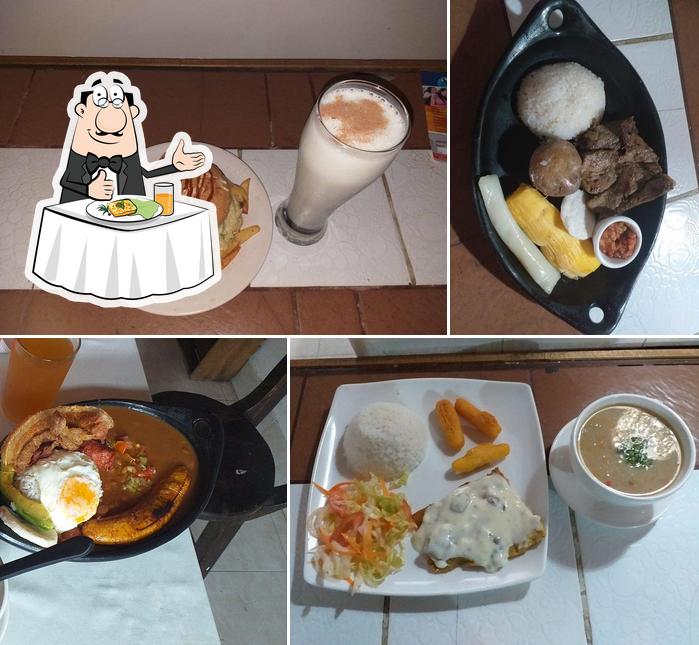 Fonda del paisa restaurante y taqueria