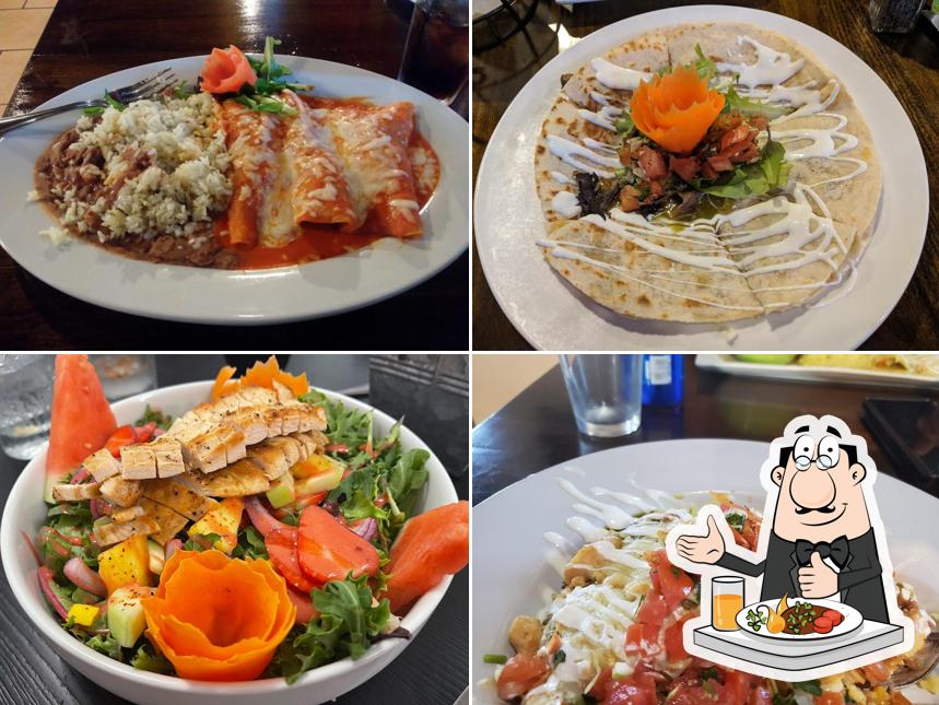 Mundo's Latin Grill & Cantina