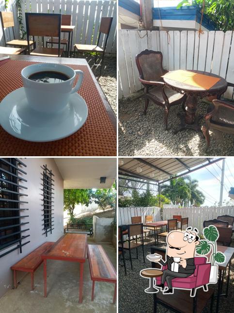 The Red Star Cafe