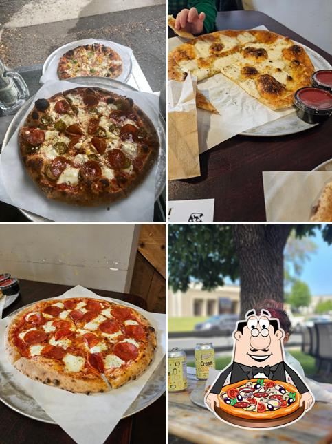 Bear Paw Pizza
