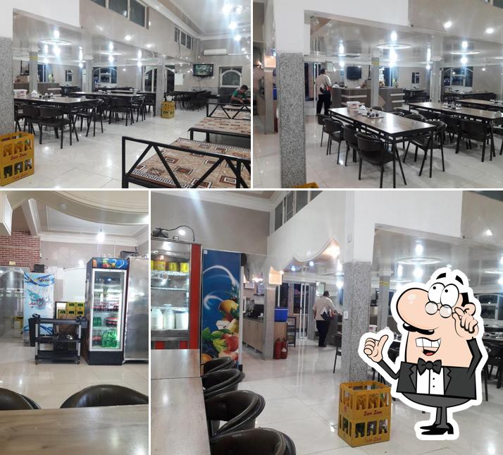 Gol-e Sorkh Restaurant