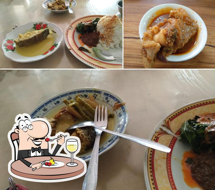 Rumah Makan Tanjung Raya