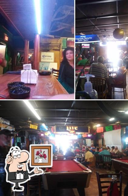 PARTY LOUNGE.2