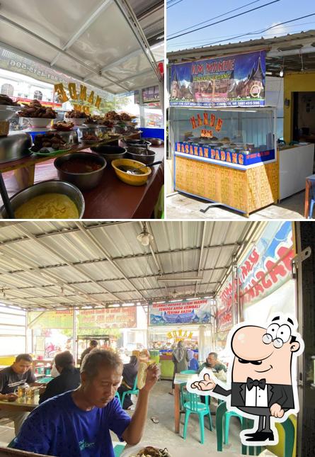 R.M MANDE ( Masakan Padang Pariaman )