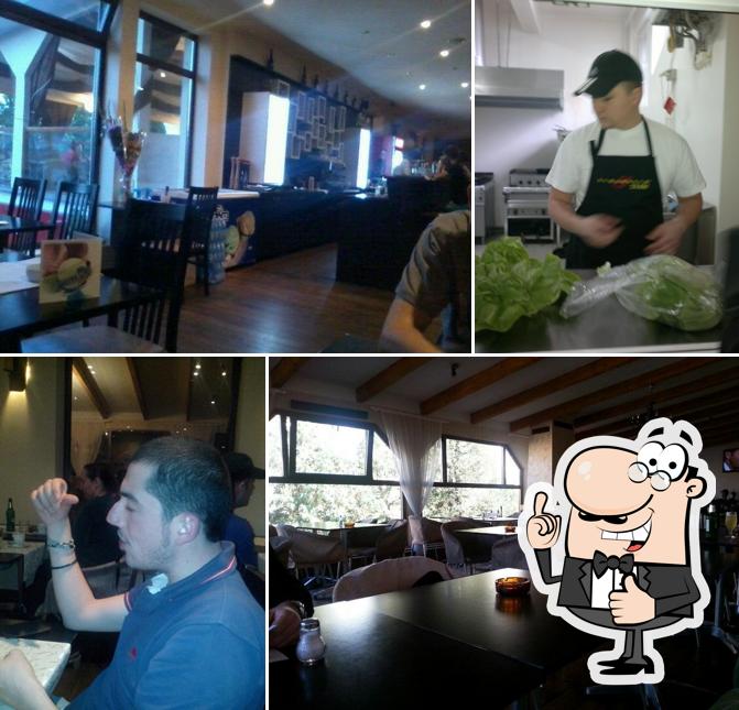 Chic Restaurant and Lounge