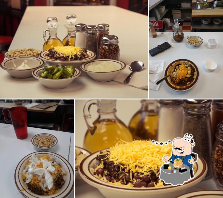 Real Chili W Wells St at Marquette