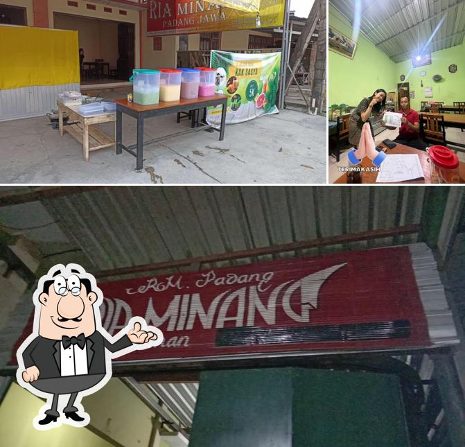 Rm. RIA MINANG .PADANG JAWA