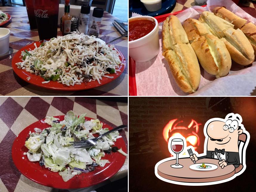 U.S. Pizza - Downtown Conway