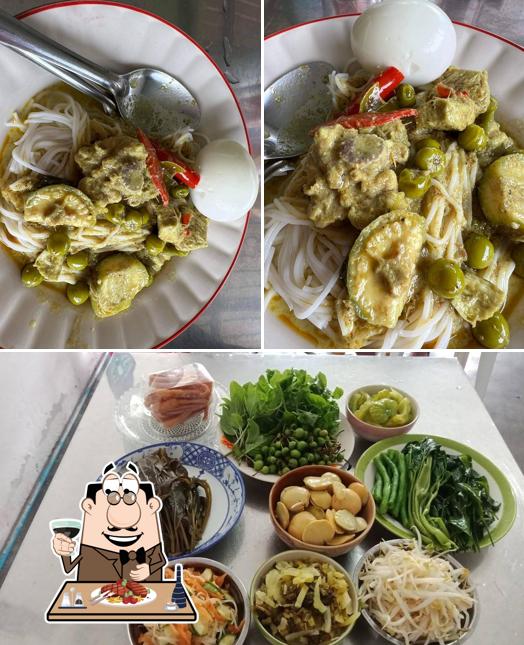 ขนมจีนเจ้ ทุมหงาว