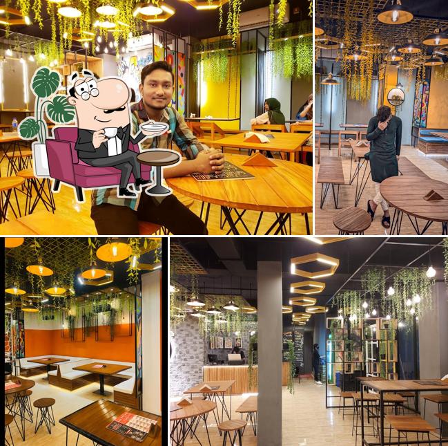 Takeway corner chatkhil, টেকওয়ে কর্ণার চাটখিল