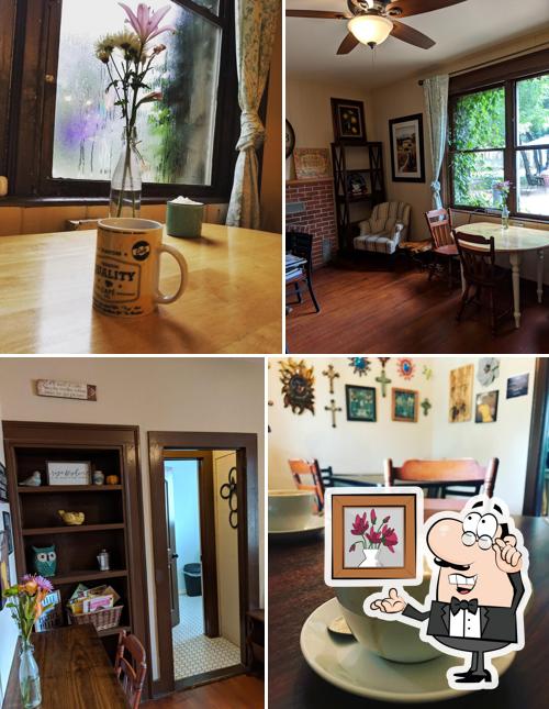 The Cracked Mug Coffee House