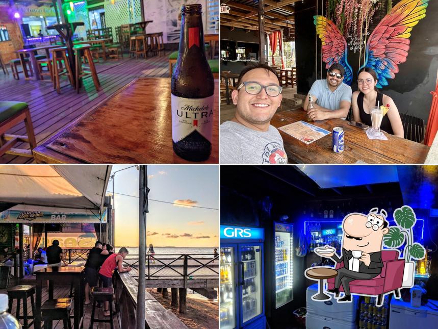 7 Seas Beach Bar & Restaurant