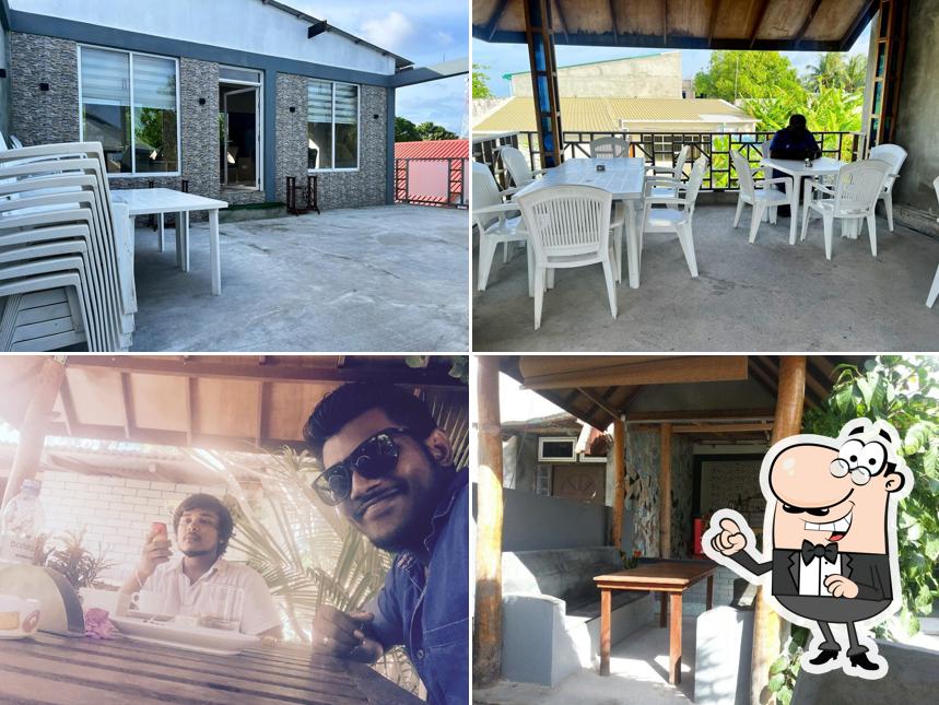 Yolk café