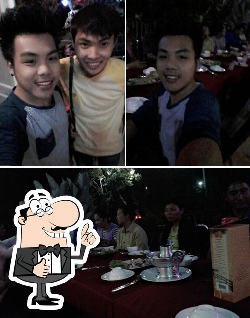 The Henry Max Restaurant