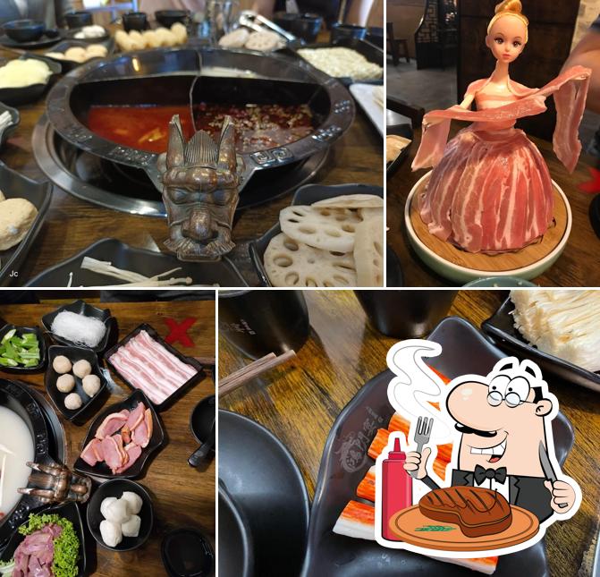 HONG MEN YEN STEAMBOAT