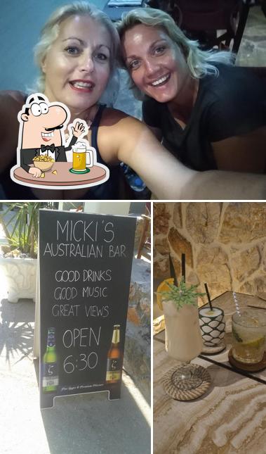 Mickis Bar