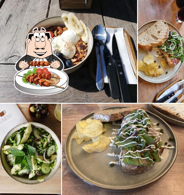 Elly's Grand Café
