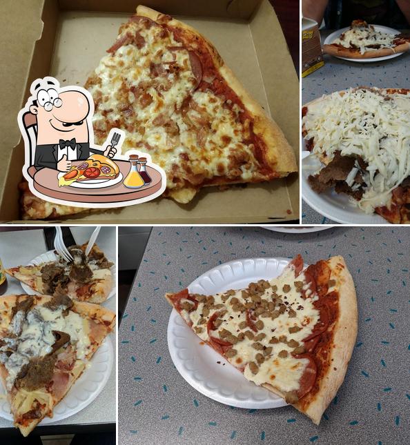 Louis Gee's Pizza