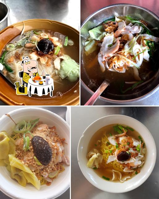Somjit noodles restaurant