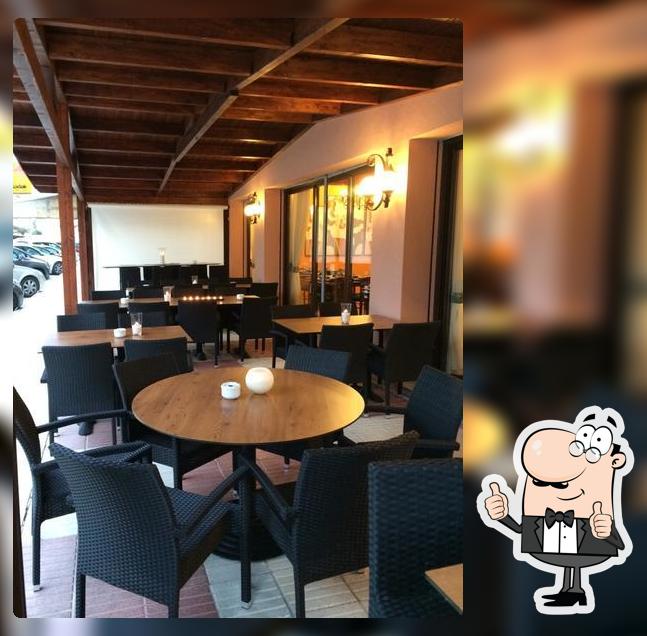 Moma &Catalonia Cafe - restaurant - bar - St. Margarida