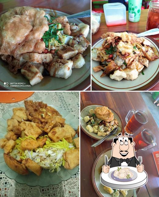 Tahu kupat telur mas edo