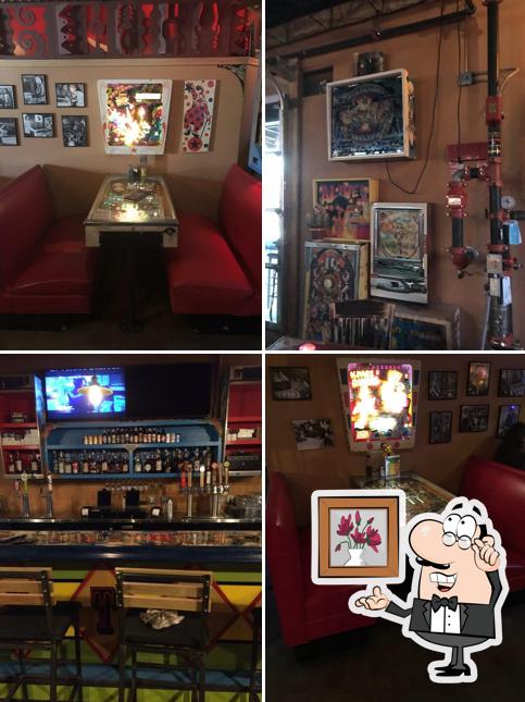 Flippers Tavern
