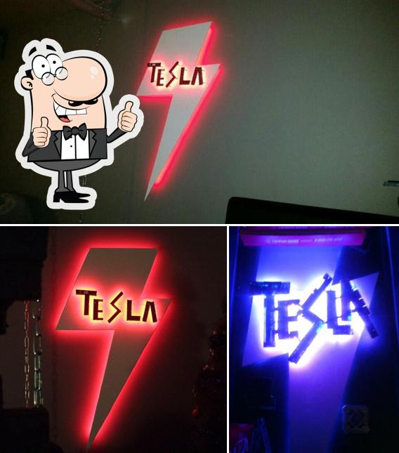 Tesla Lounge