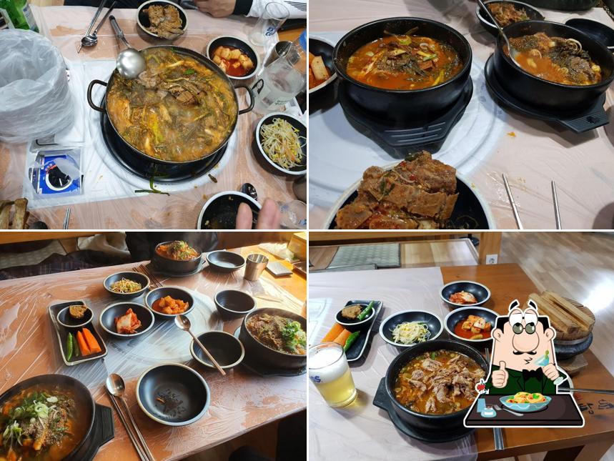 첨단돌솥감자탕 거제고현점