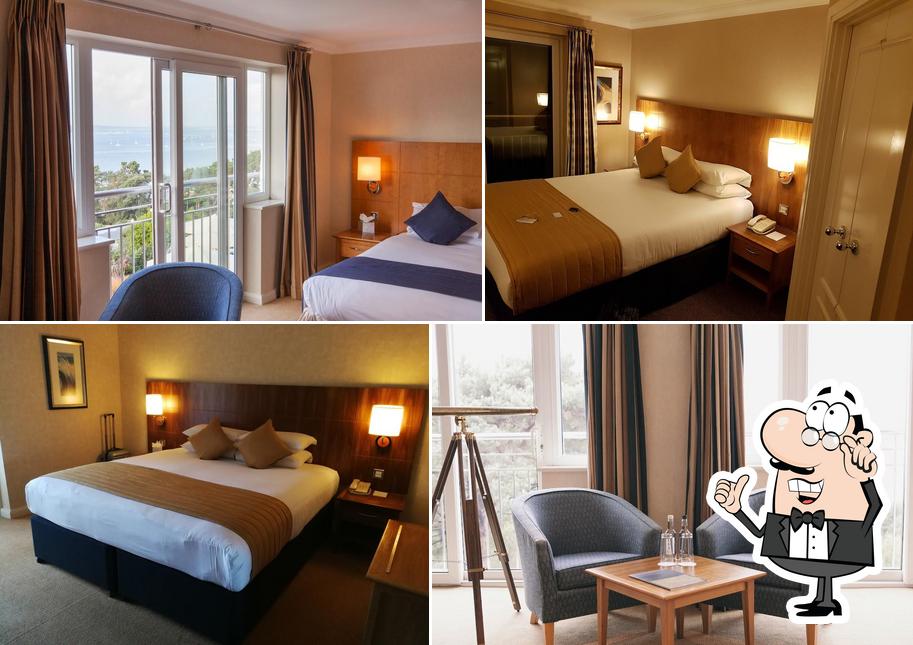 Harbour Heights Hotel