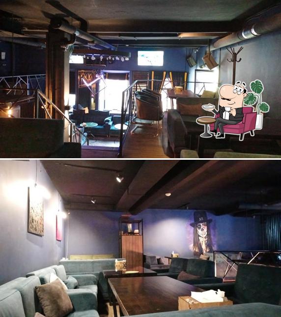 Maybe Lounge