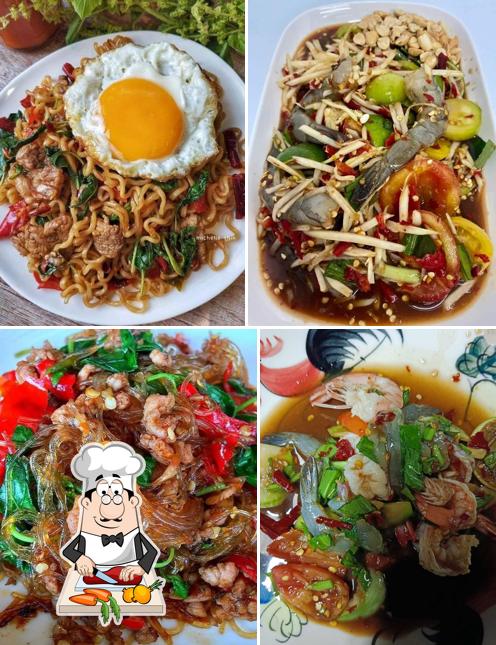 ร้านครัวพี่นุชตามสั่ง ส้มตำ ยำ ย่าง