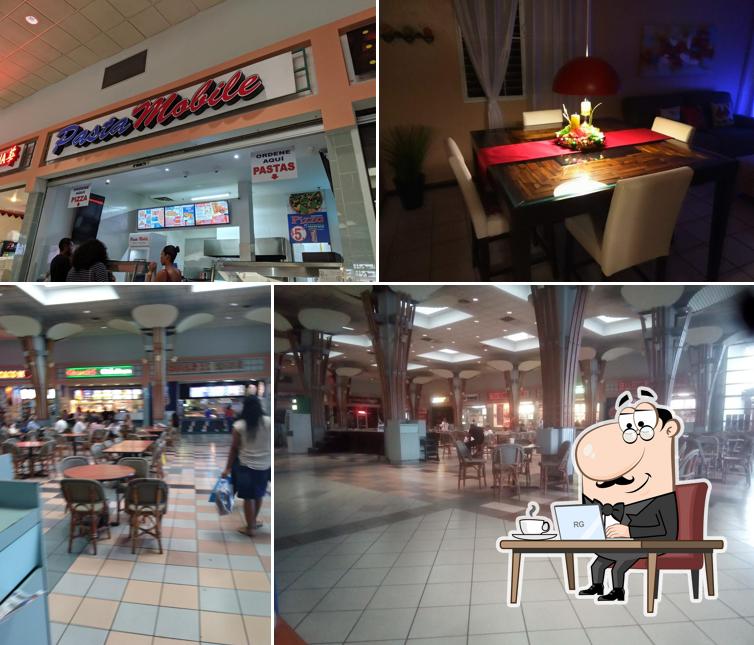 Food Court Plaza Del Caribe