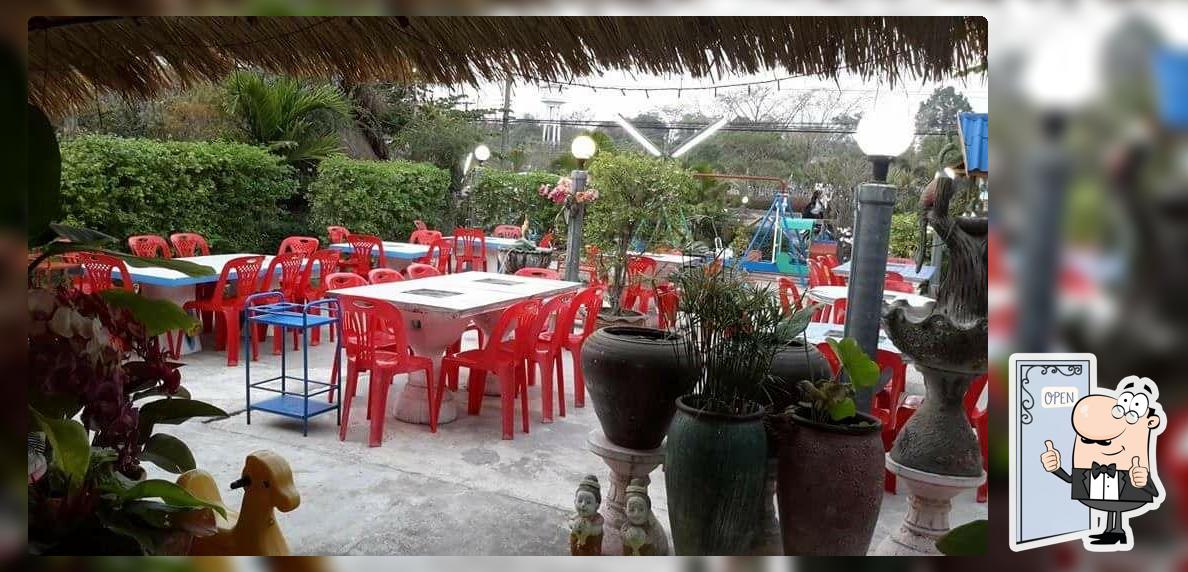 ร้านเรือนชมภู อ.นาดูน