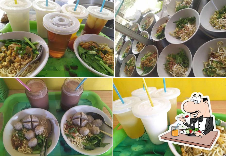 MIE BASO MAS ADIT