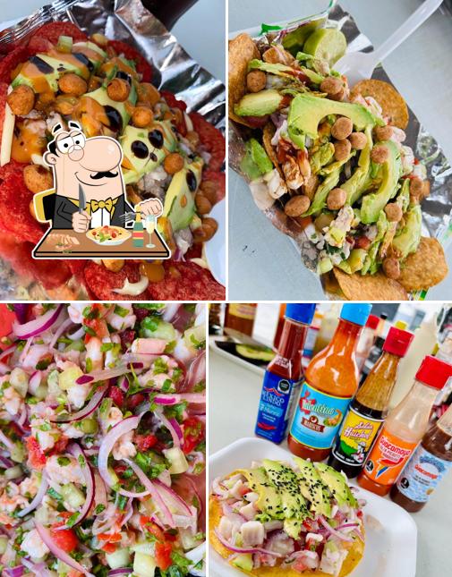 El Compare Ceviche y Clamatos