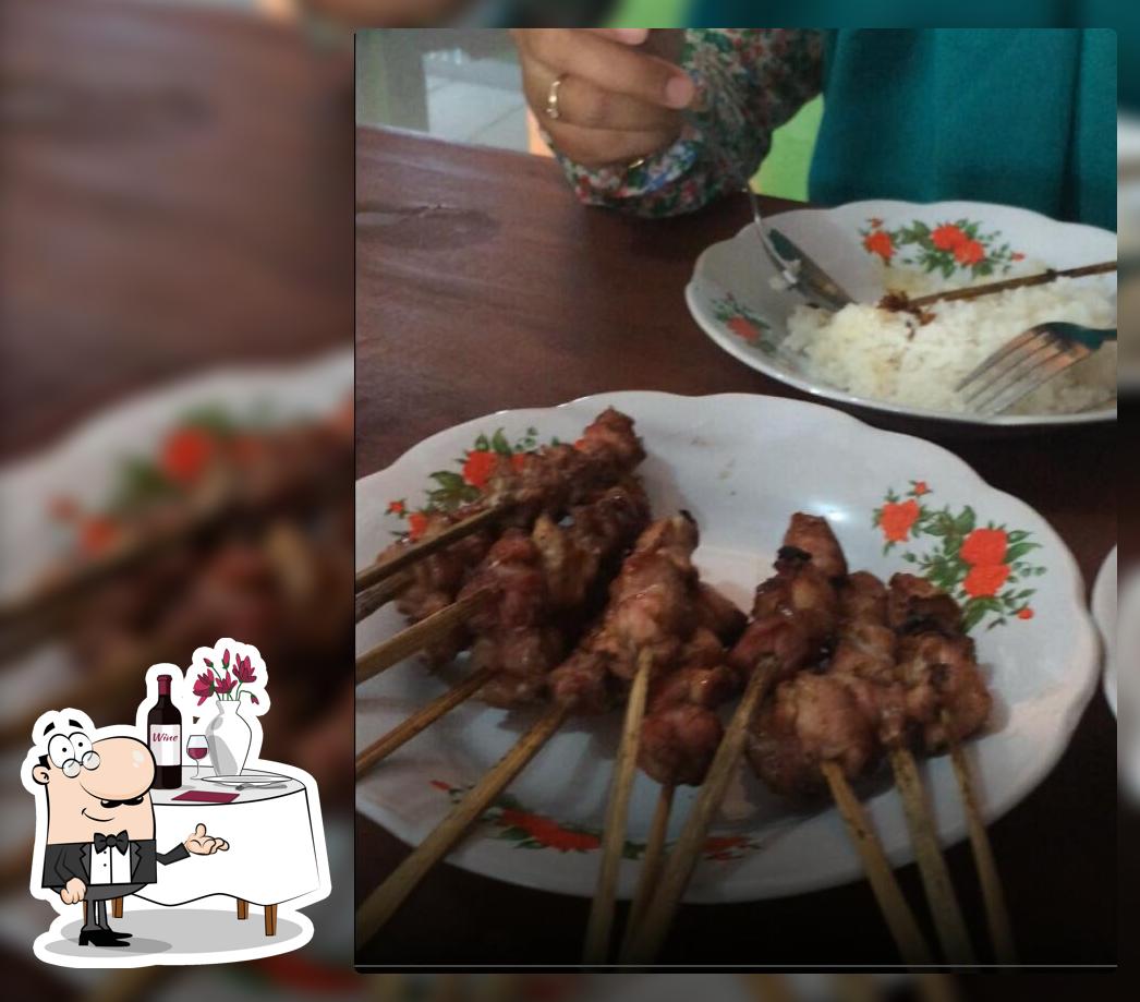Warung Sate dan Gule Sewelas "11"