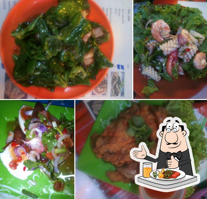 ร้านเจ๊โบว ข้าวต้มตลาดภาชี
