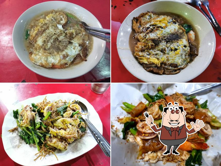 ตาชัยผัดซีอิ๋วราดหน้า