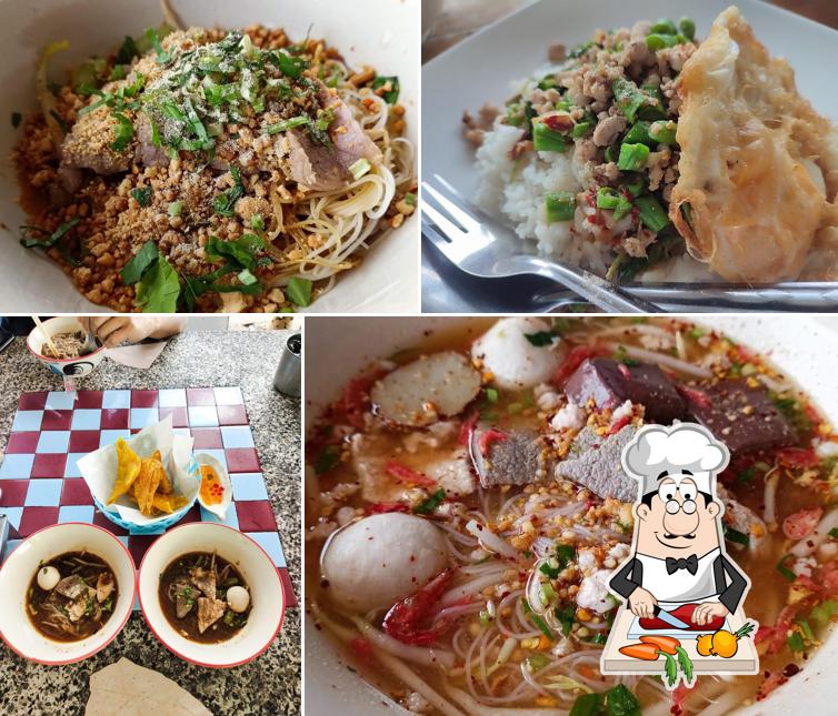 ร้านก๋วยเตี๋ยว 2 สาวรวยทรัพย์