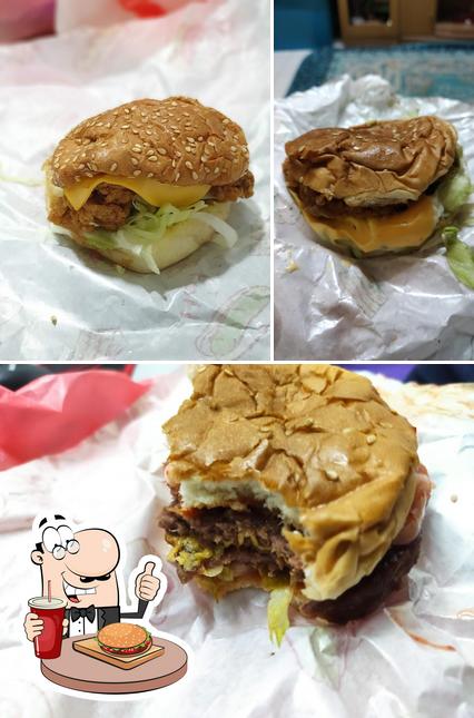 Mat Kurr Crispy Chicken Burger