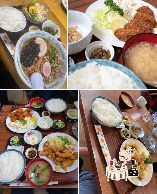 丸八食堂