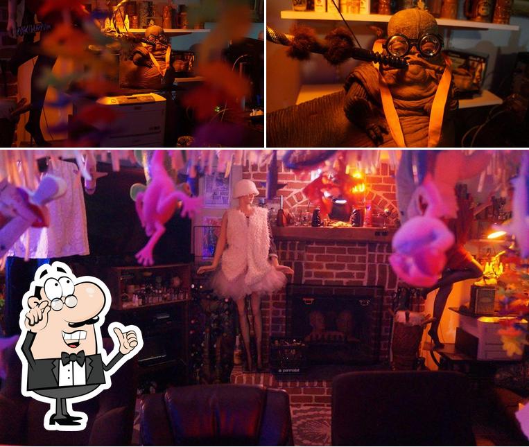 Mondorama Tiki Lounge