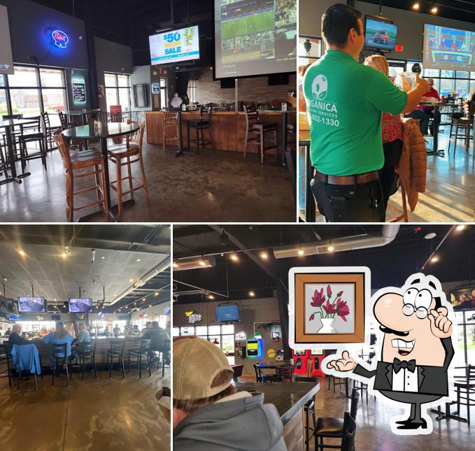 Saylor Mick's Pizza & Pub